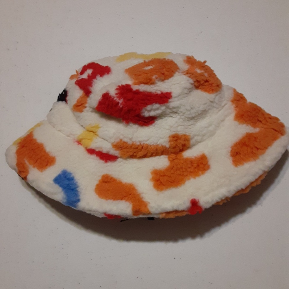Fuzzy Winter Bucket Hat